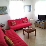度假居 Melinas House *