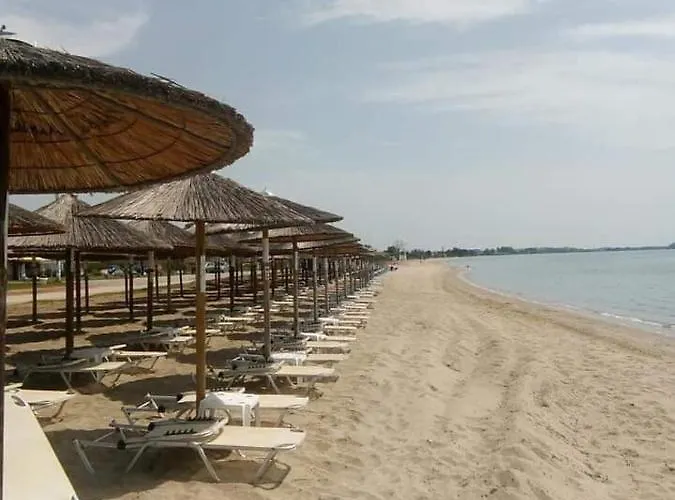 Melinas House Case de vacanță *