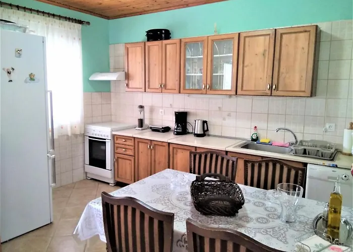 Melinas House Tatil Evi